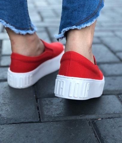 slip on santa lolla suede vermelho