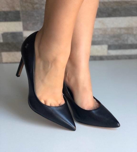 scarpin santa lolla preto