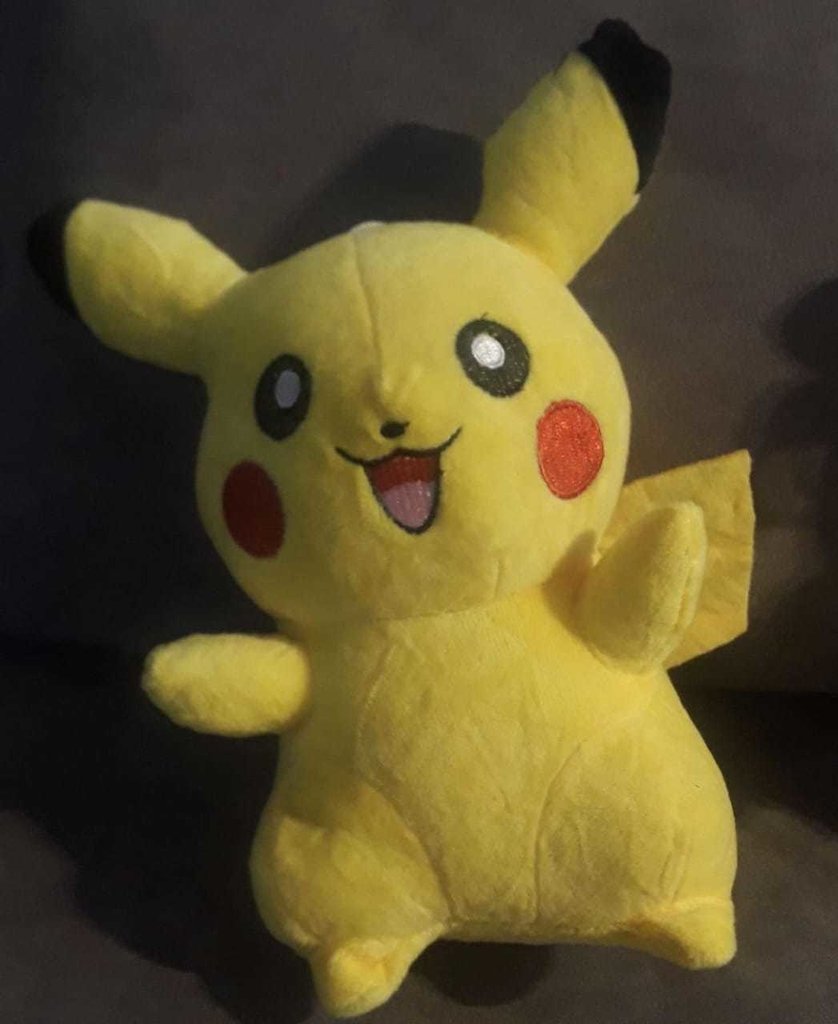 pikachu peluche comprar