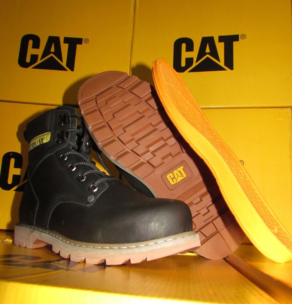 bota caterpillar second shift preta