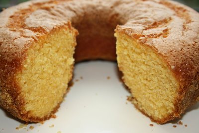 BOLO SEM GLUTEM E SEM LACTOSE