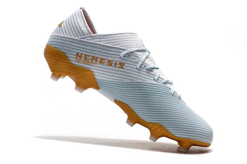 adidas nemeziz dourada