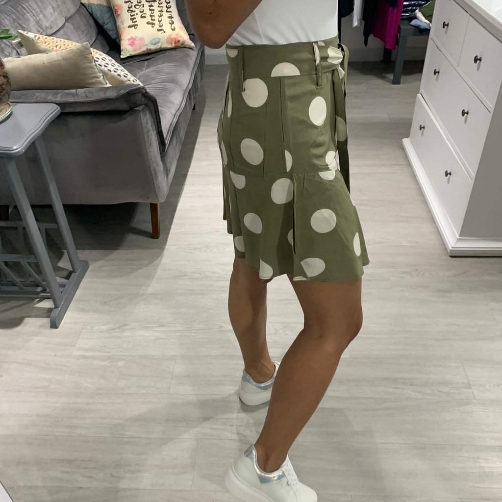 short saia viscose
