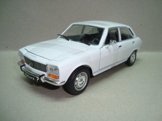 Auto A Escala Peugeot 504 Blanco Modelo 1975 124
