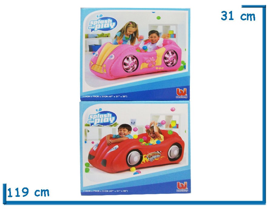 auto inflable con pelotas