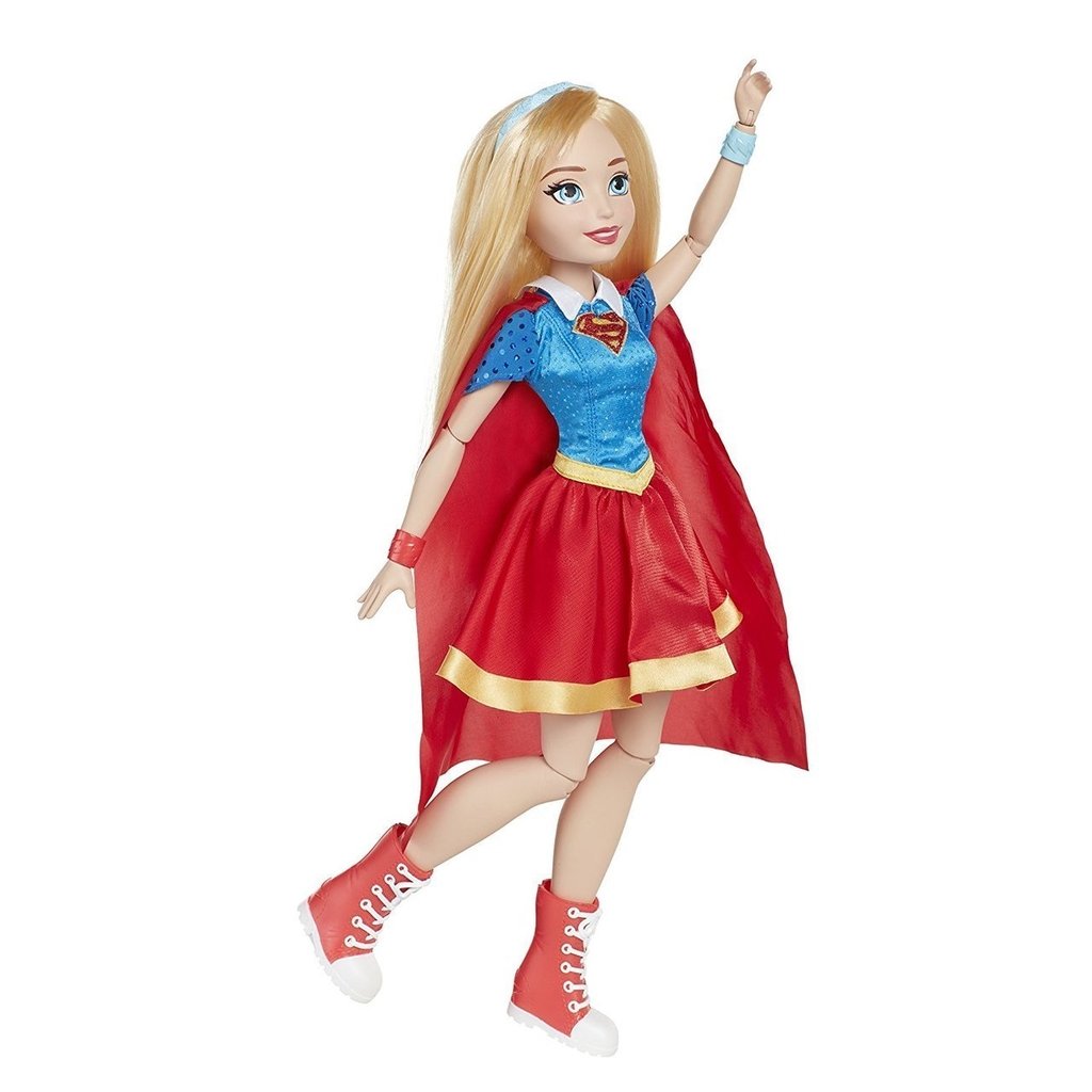 la muñeca de supergirl