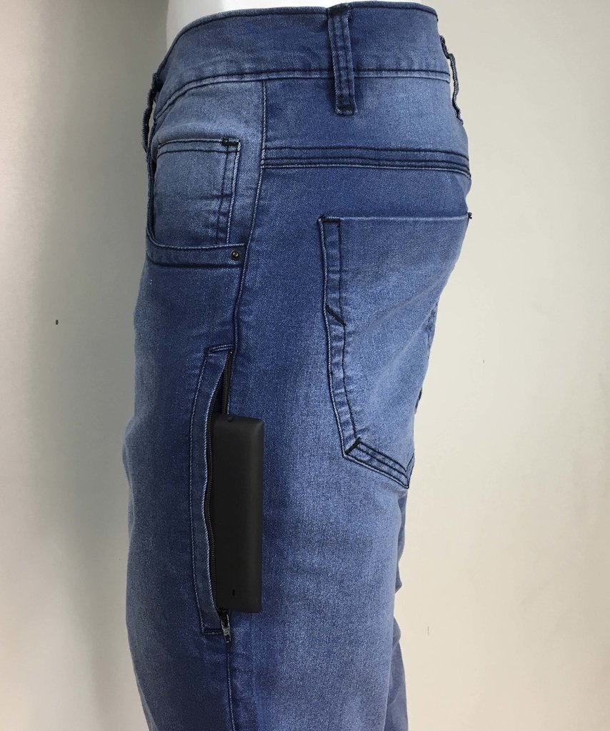 Calça Jeans Masculino Com Bolsos Para Celular E Carteira