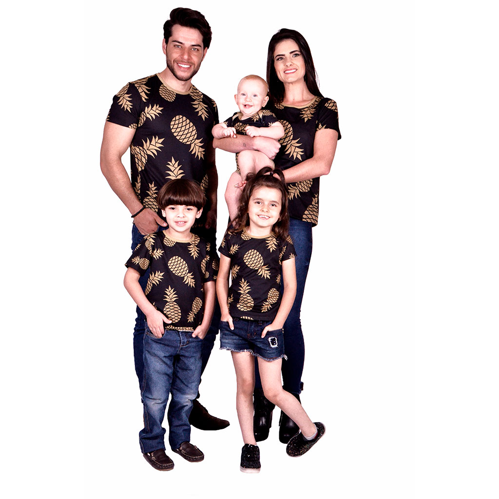 Kit Camiseta Família Abacaxi Dourado Isabb