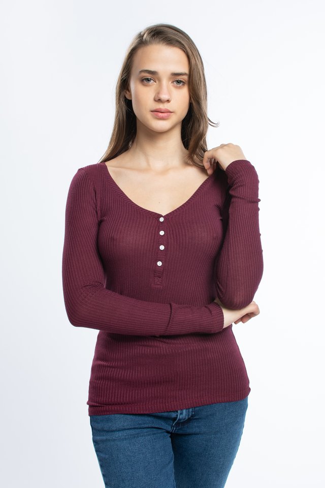 remera manga larga con botones hombre