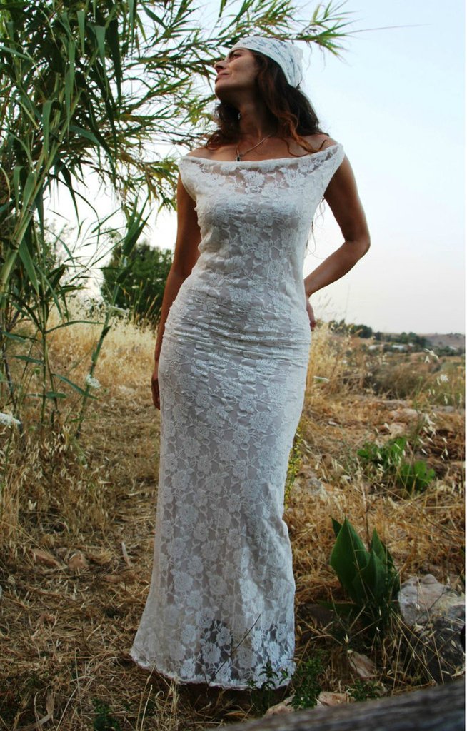 vestido de noiva com renda simples