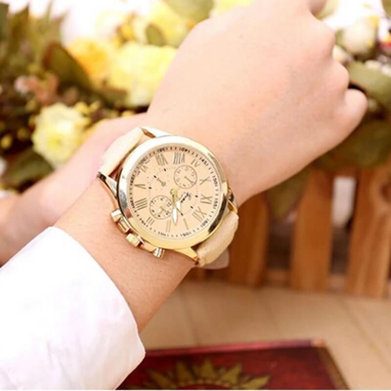 Relógio Feminino Dourado Geneva R$ 48,98 Frete Grátis
