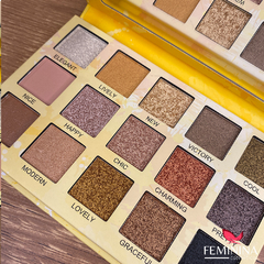 Paleta Spotlight Eyeshadow L2037 1 18