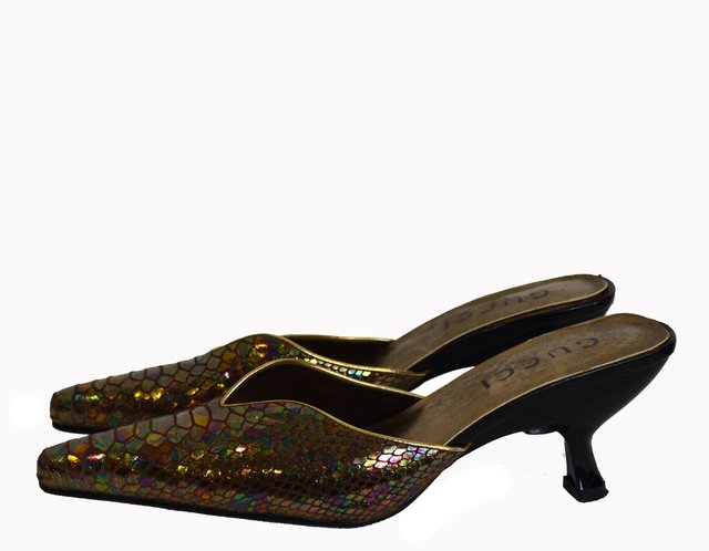 scarpin gucci