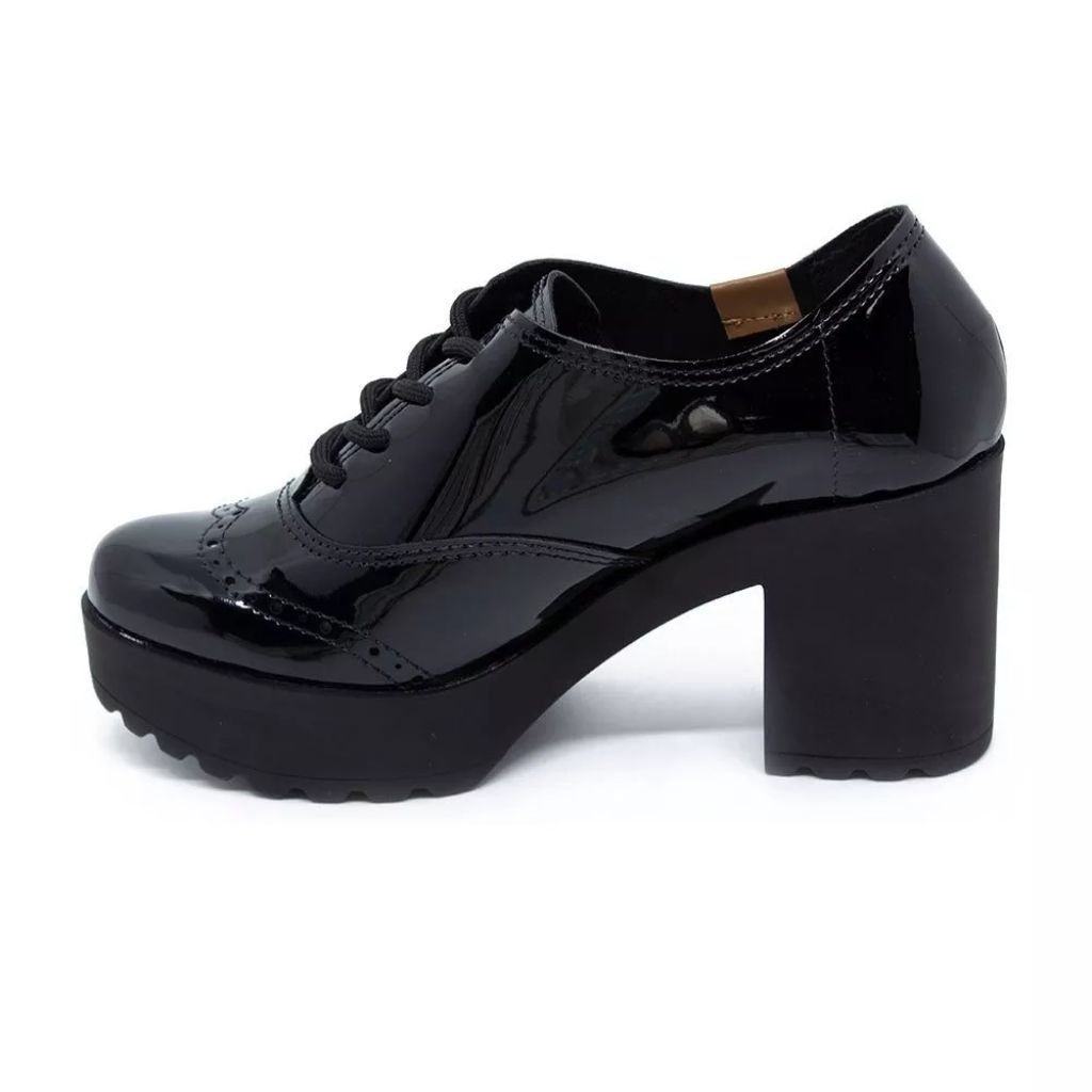 sapato alto moleca