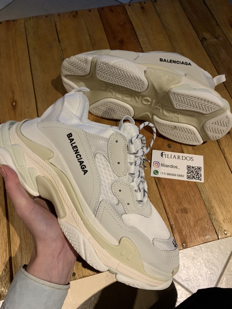 balenciaga triple w