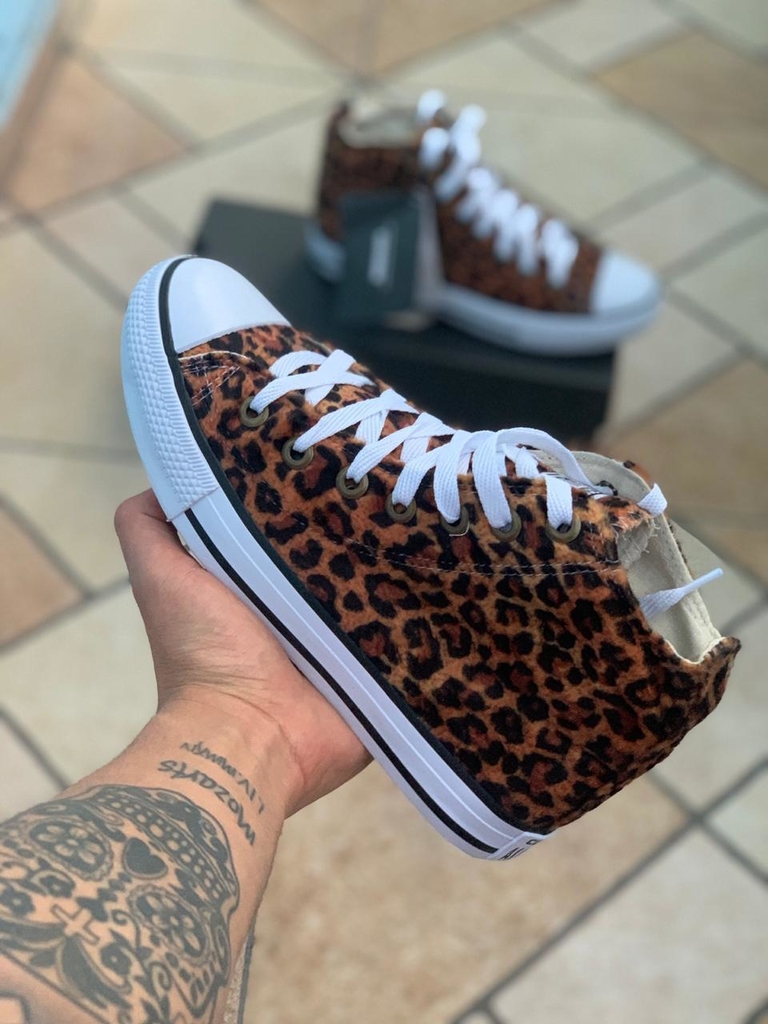 converse onça cano alto