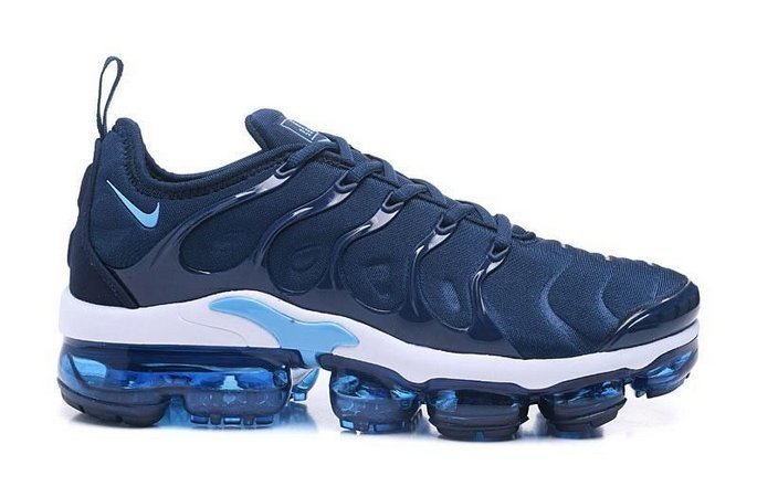 sky blue vapor max