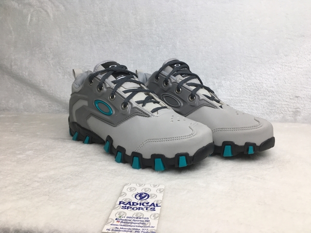 botinha da oakley promoção