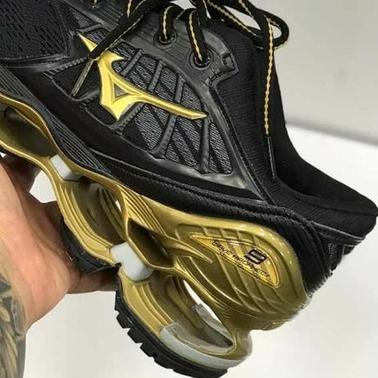 mizuno pro 6 dourado