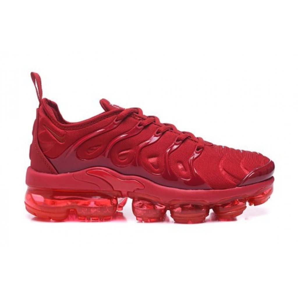 vapormax plus vermelho e branco