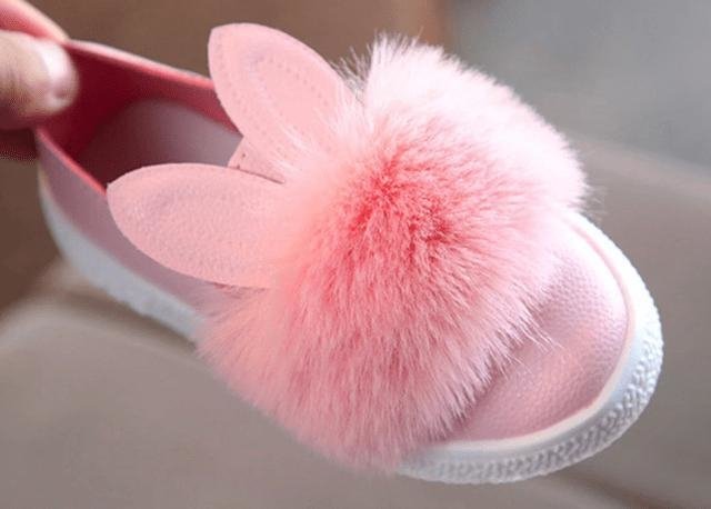 sapato com pompom infantil