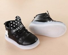 tenis do mickey com led