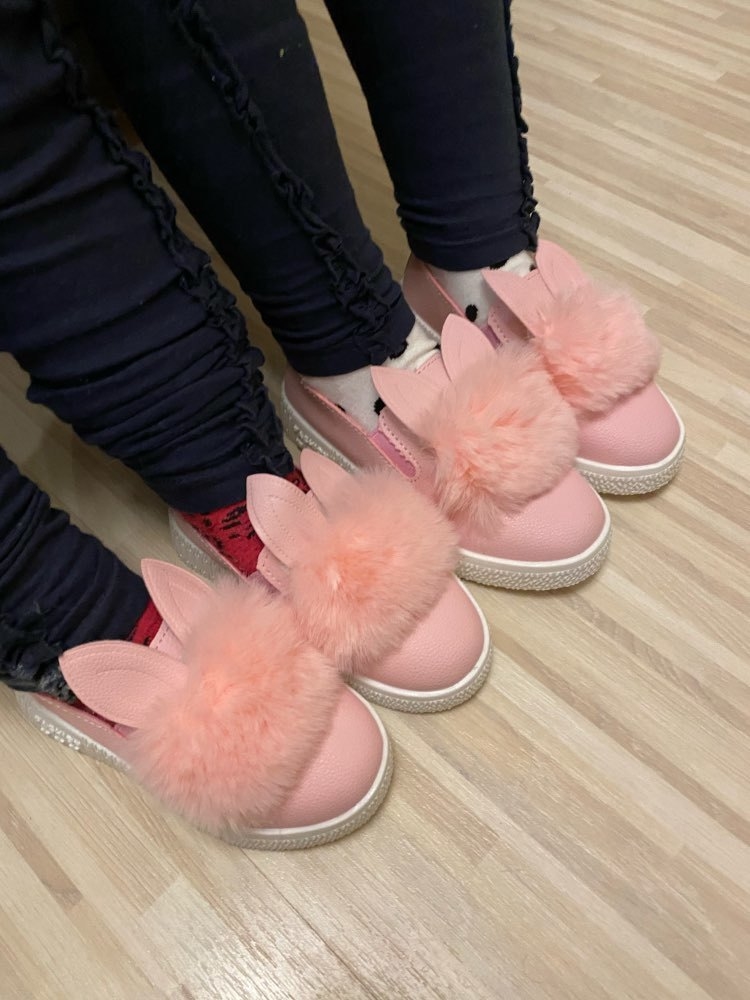 sapato com pompom infantil