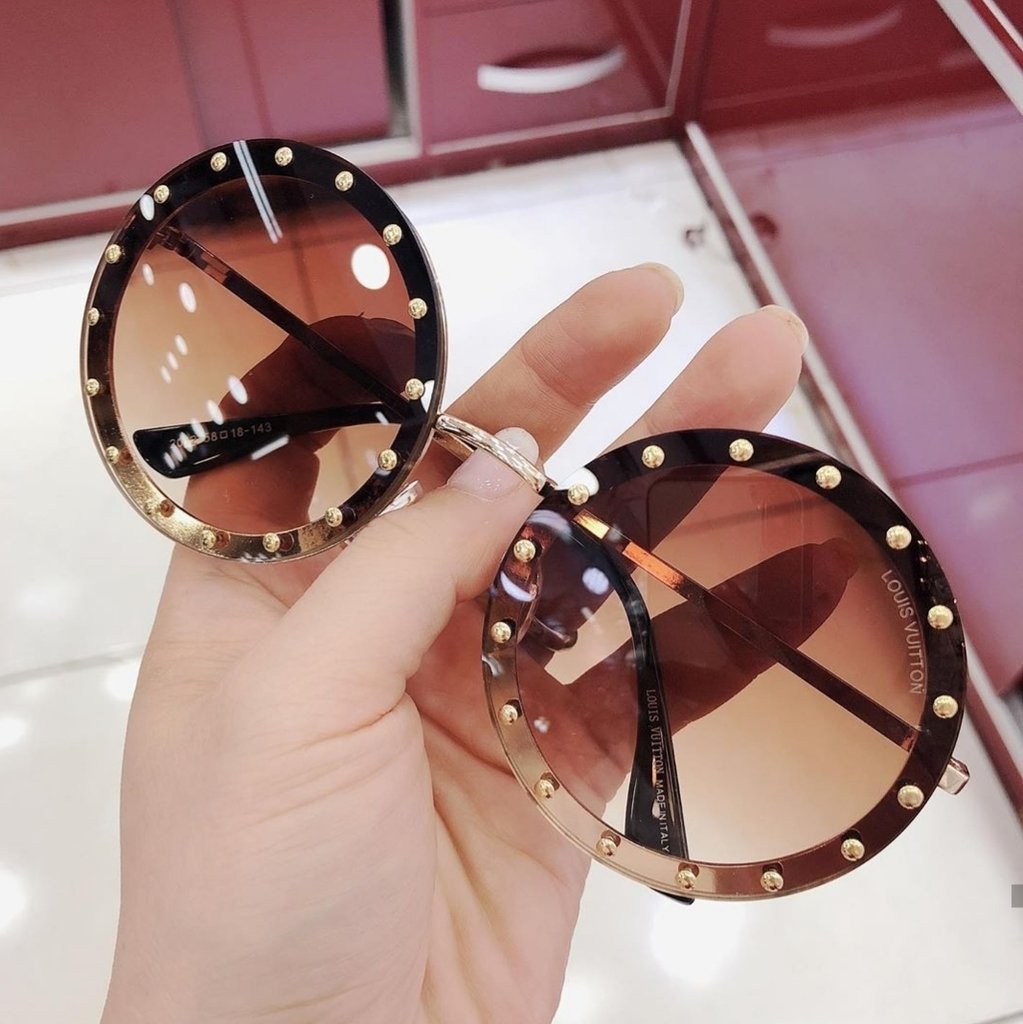 Oculos de Sol Louis Vuitton Round Redondo com Strass