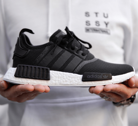 nmd preto azul e vermelho