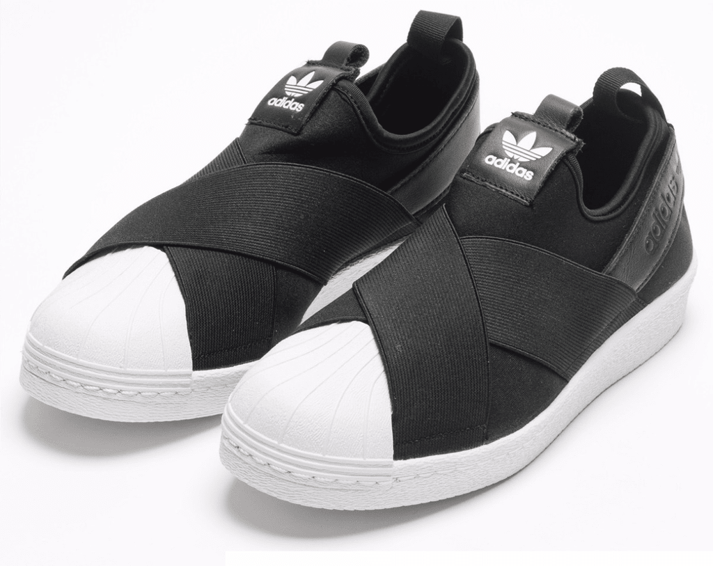 adidas slip on azul claro