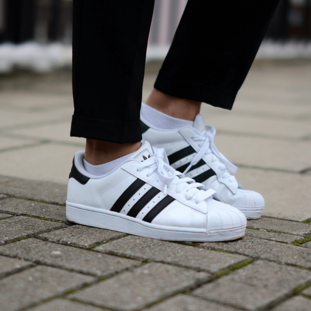 adidas originals branco e preto