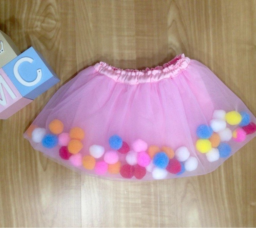 saia tutu com pompom