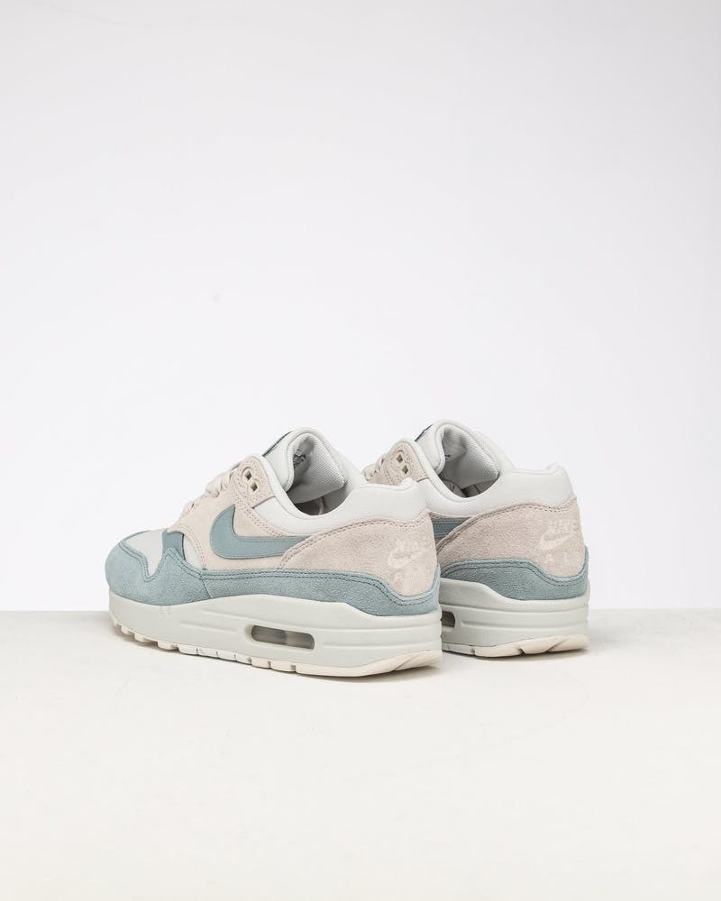 air max 1 essential phantom