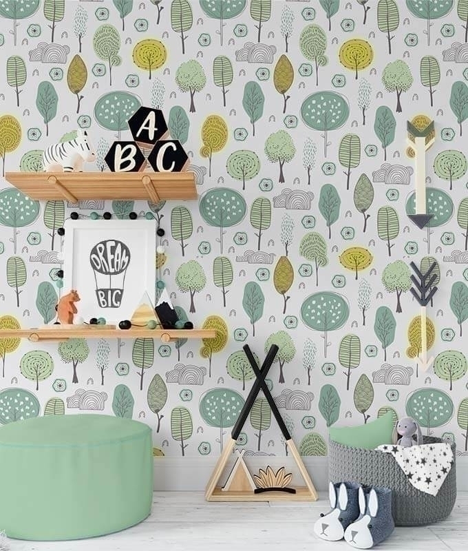 Papel De Parede Natureza Arvore Verde Quarto Bebe Loja Printme Papel de parede modelo tijolos, em tons de bege, com detalhes em cinza, pode ser aplicado em seu quarto, sala ou corredor, também é muito comum papel de parede em tons nude, linda decoração pode ser aplicado em quartos e salas de estar, ambientes que possuam pouca luminosidade e. brl