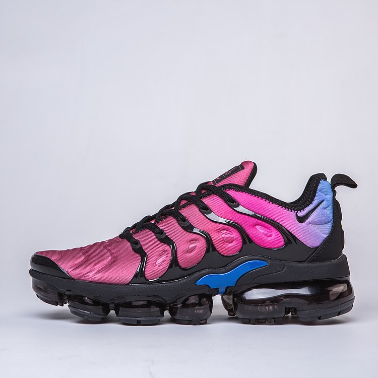 vapormax plus pink