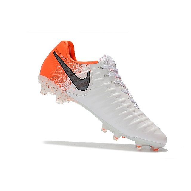 nike tiempo fg