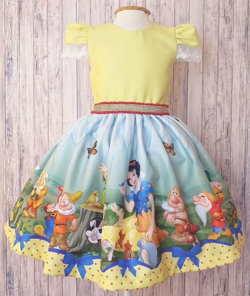 vestido tematico infantil branca de neve