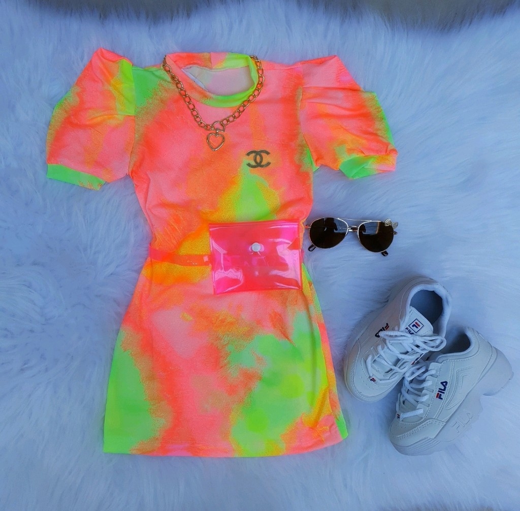 vestido neon