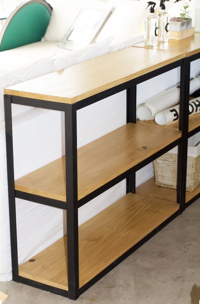 Biblioteca De Madera Y Hierro Open House Deco