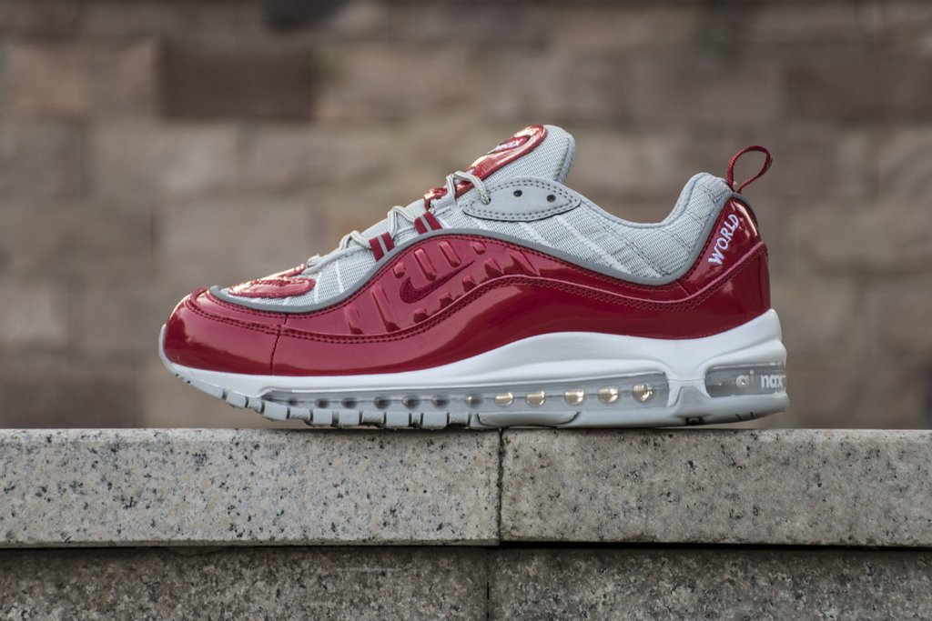 air max 98 x supreme