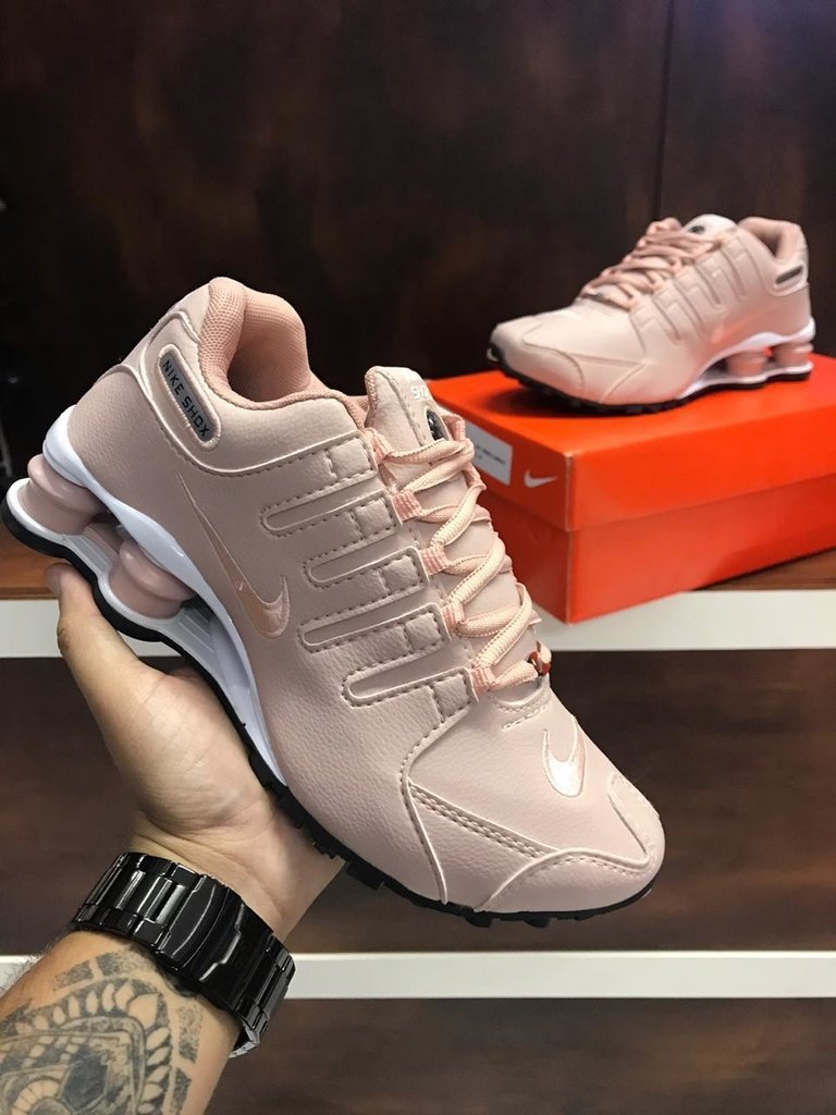 nike shox rose