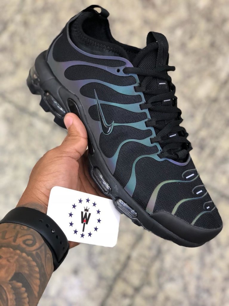 air max tn plus preto