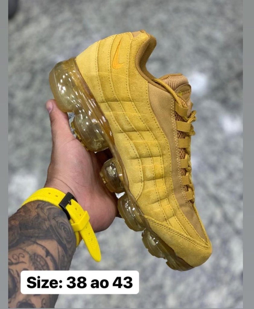 vapormax plus bege