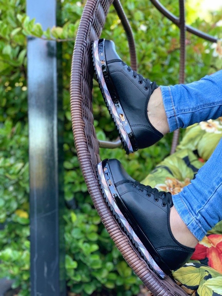 tenis beira rio conforto verniz preto