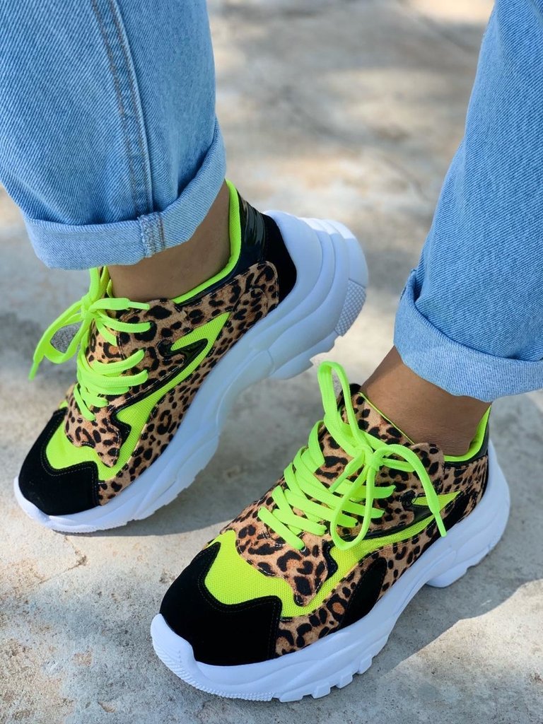 tenis zatz onça